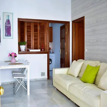 Duenas Apartment *